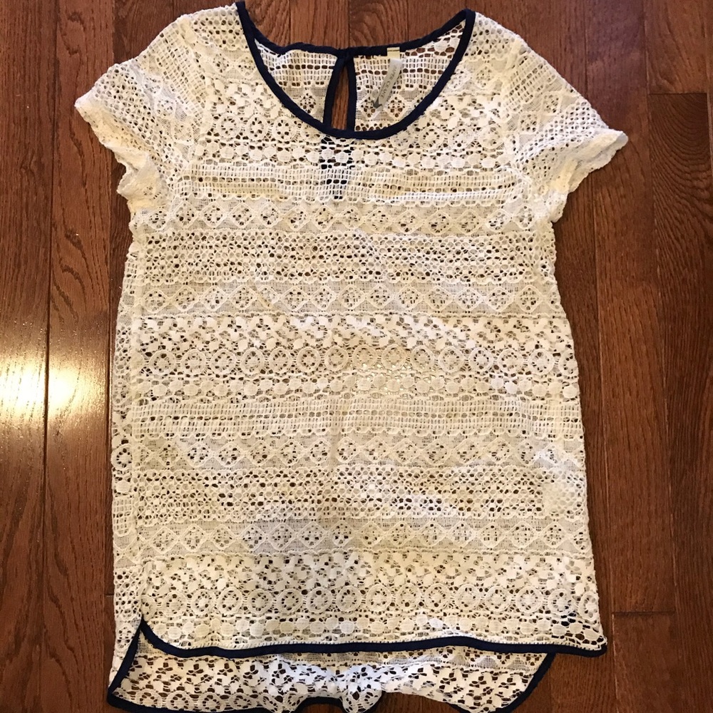 Lace top